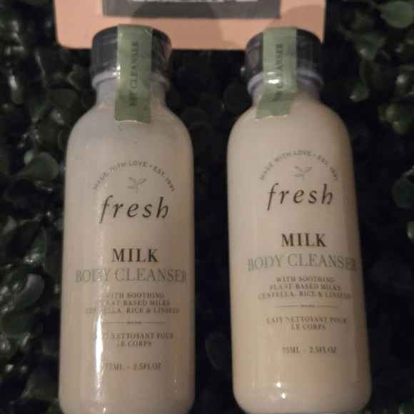 fresh Other - Fresh Milk Body Cleanser Soothing 2.5 Oz. Each New Travel Size X2